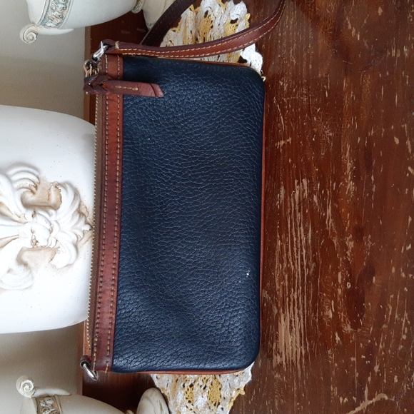 Dooney & Bourke Pebble Leather Wristlet Mini Bag - Picture 6 of 7